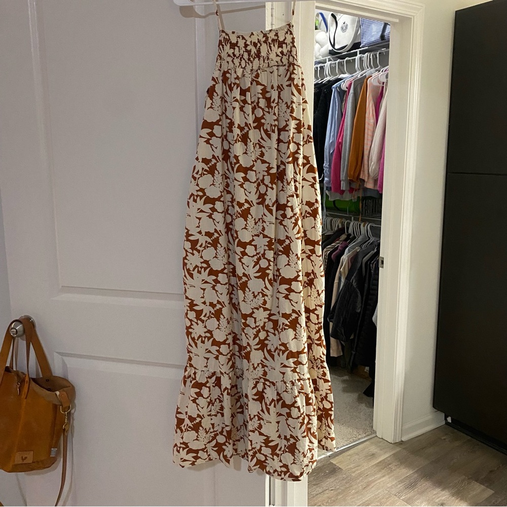 Universal Thread Brown and White Floral Maxi Dress